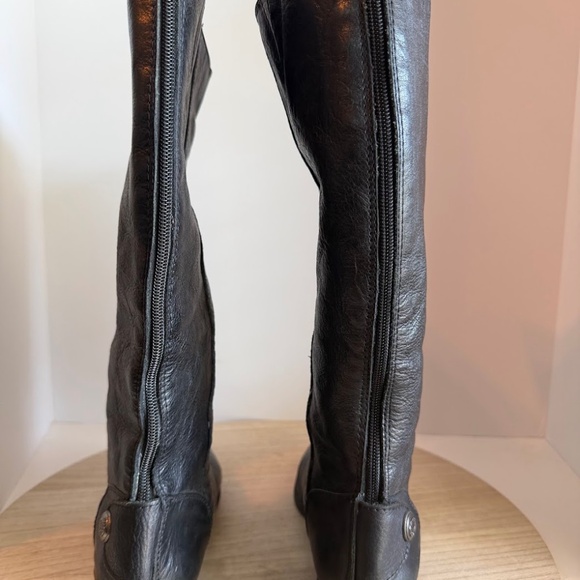 Arturo Chiang Women’s Black Leather Riding Boots Size 8M Zip Tall Silver Button - Picture 8 of 9